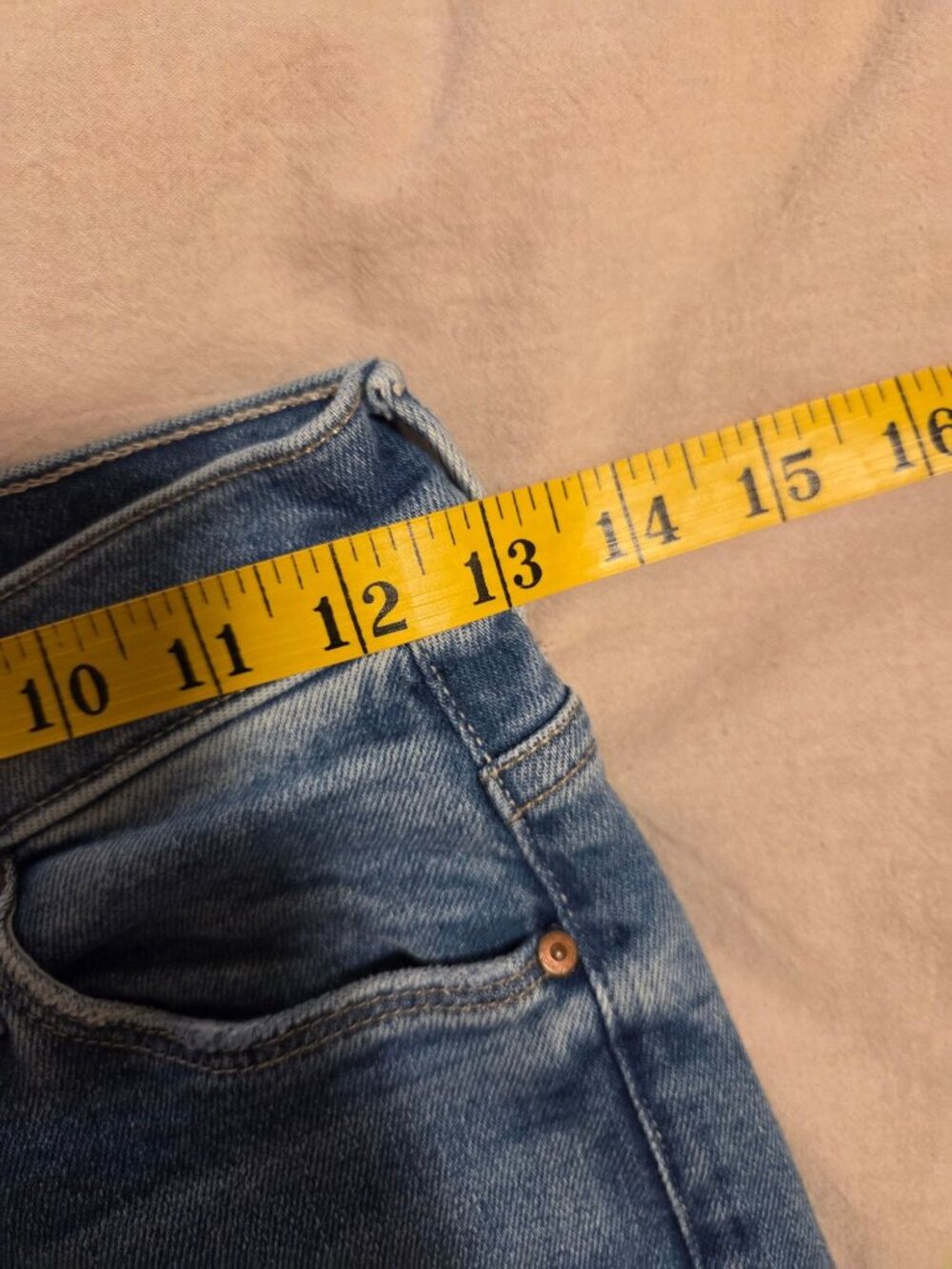 Mother Lil Weekender High Rise Flare Jeans Size 26 Layover frayed - Picture 5 of 11